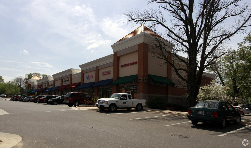 2932 Chain Bridge Rd, Oakton, VA for lease - Building Photo - Image 2 of 2