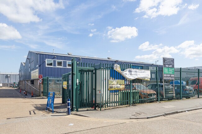 More details for Manchester Way, Dagenham - Industrial for Lease