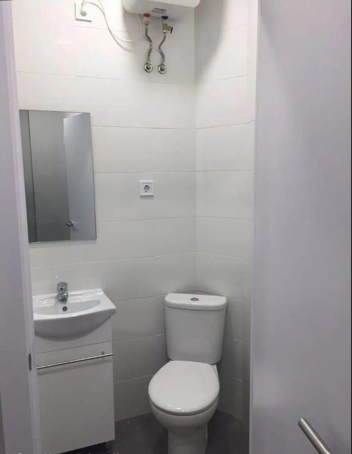 Madrid, MAD 28002 - Unit Pta. A - - Interior Photo - Image 2 of 3