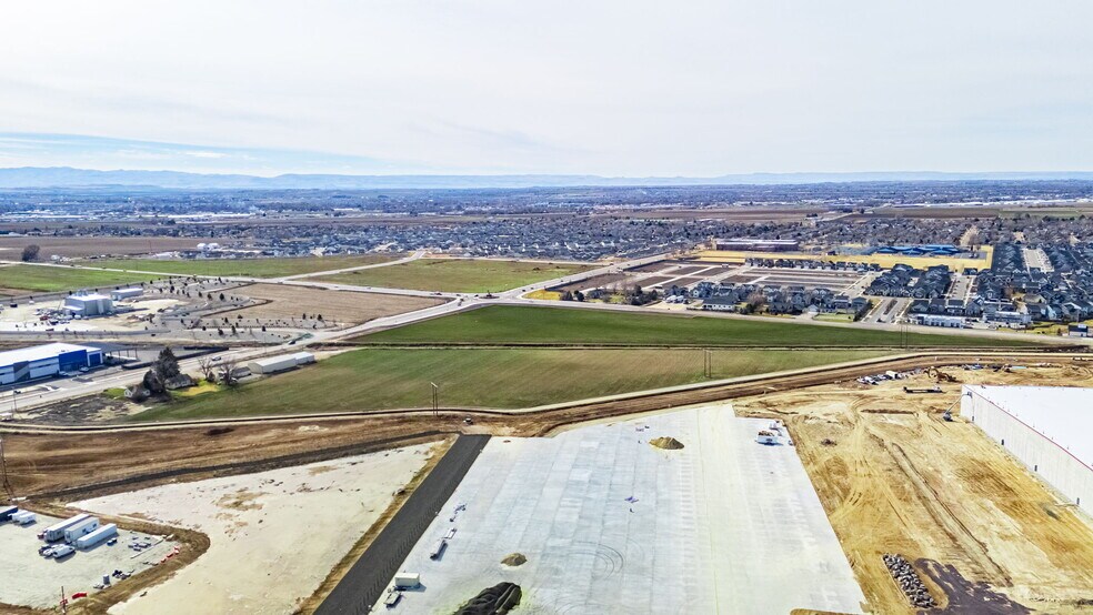 Ustick Rd & Midland Blvd, Nampa, ID à vendre - Photo du bâtiment - Image 2 de 15