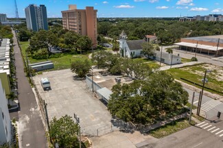 Plus de détails pour 207 10th St N, Saint Petersburg, FL - Spécialité à vendre