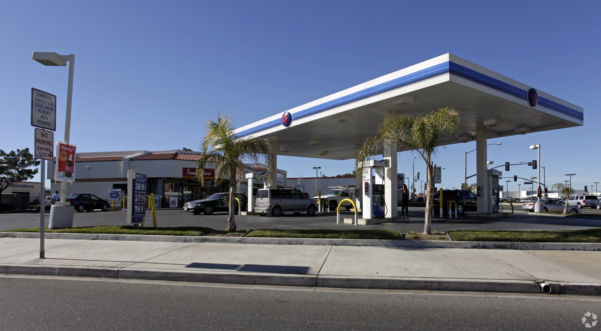 15445 Palmdale Rd, Victorville, CA for lease Primary Photo- Image 1 of 7