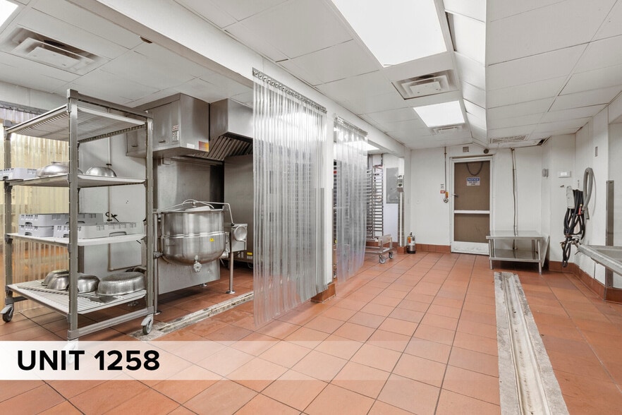 1250-1264 SW Biltmore St, Port Saint Lucie, FL for sale - Building Photo - Image 3 of 64