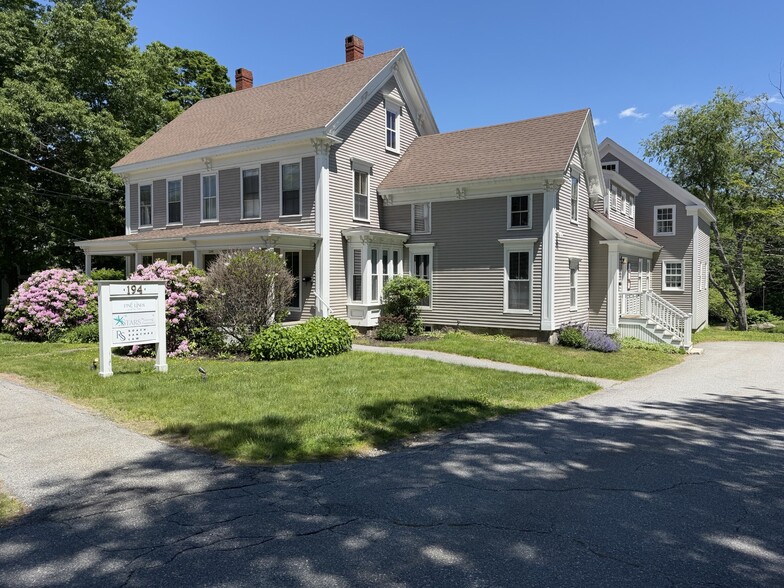 194 Main St, Freeport, ME for lease - Building Photo - Image 1 of 2