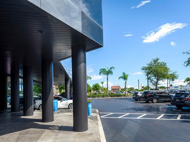 218 S US Highway One, Tequesta, FL for lease - Building Photo - Image 2 of 19