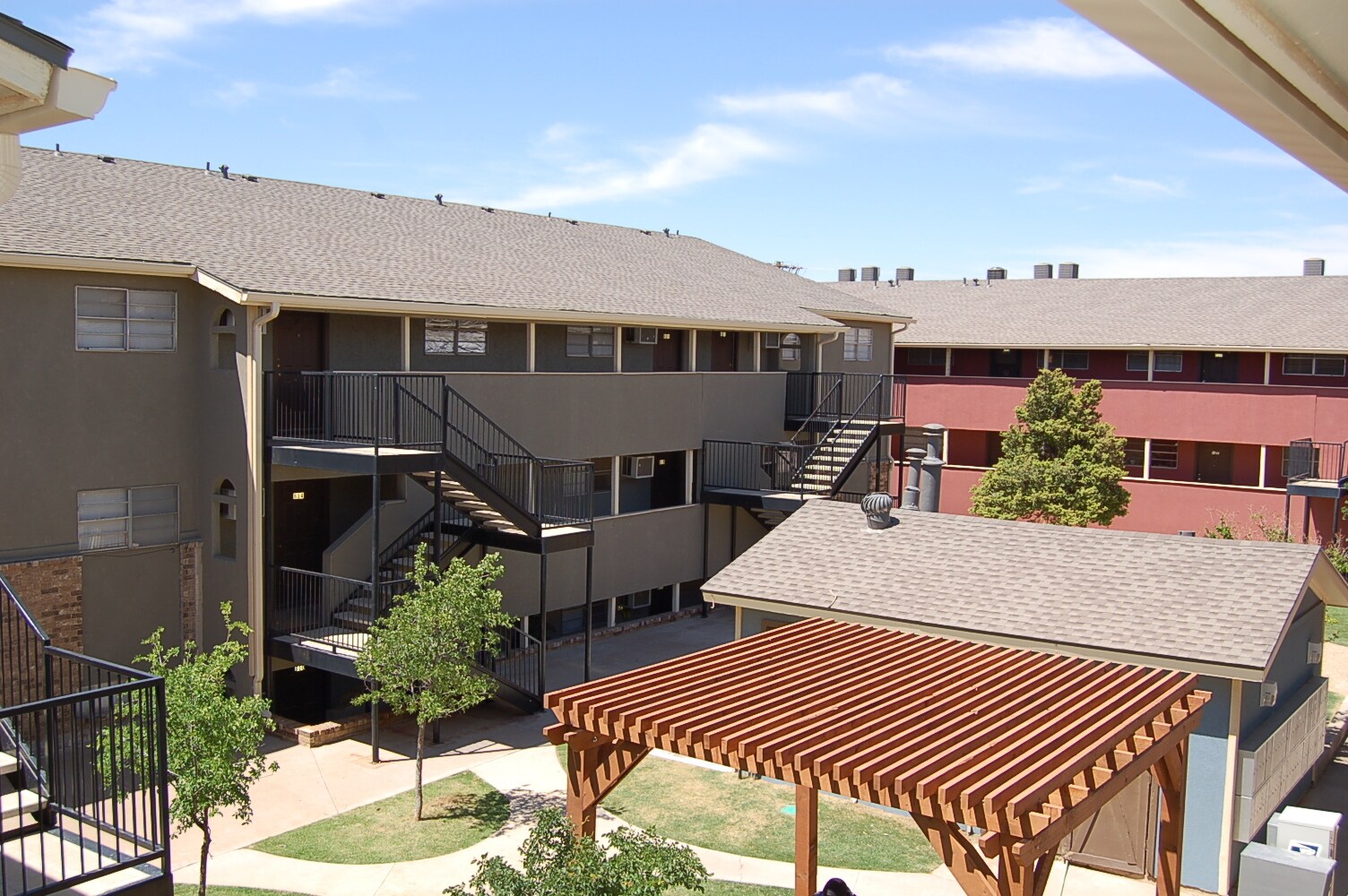 306 Toledo Ave, Lubbock, TX à vendre Photo principale- Image 1 de 25