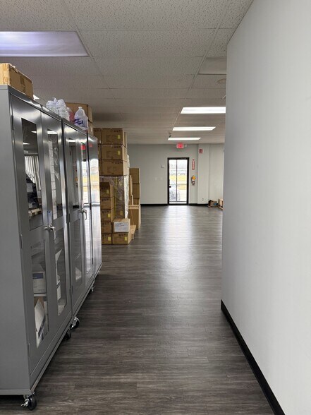 6020 Benore Rd, Toledo, OH à vendre - Photo du bâtiment - Image 2 de 12