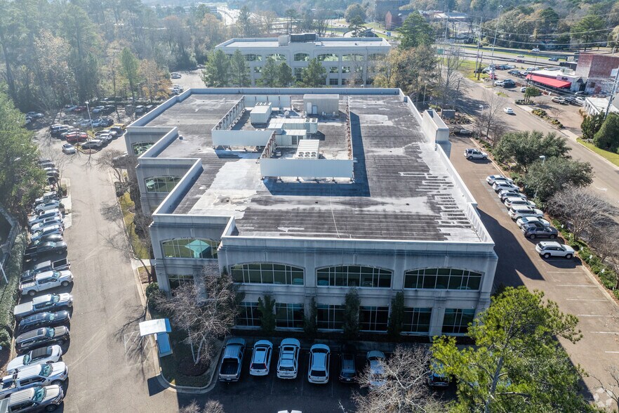 4450 Old Canton Rd, Jackson, MS à louer - Photo du bâtiment - Image 3 de 4