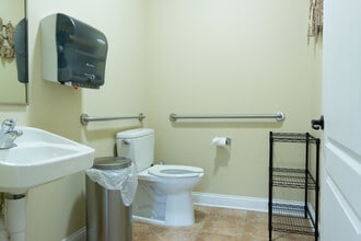 320-326 Paseo Reyes Dr, Saint Augustine, FL à louer Photo intérieure- Image 2 de 9