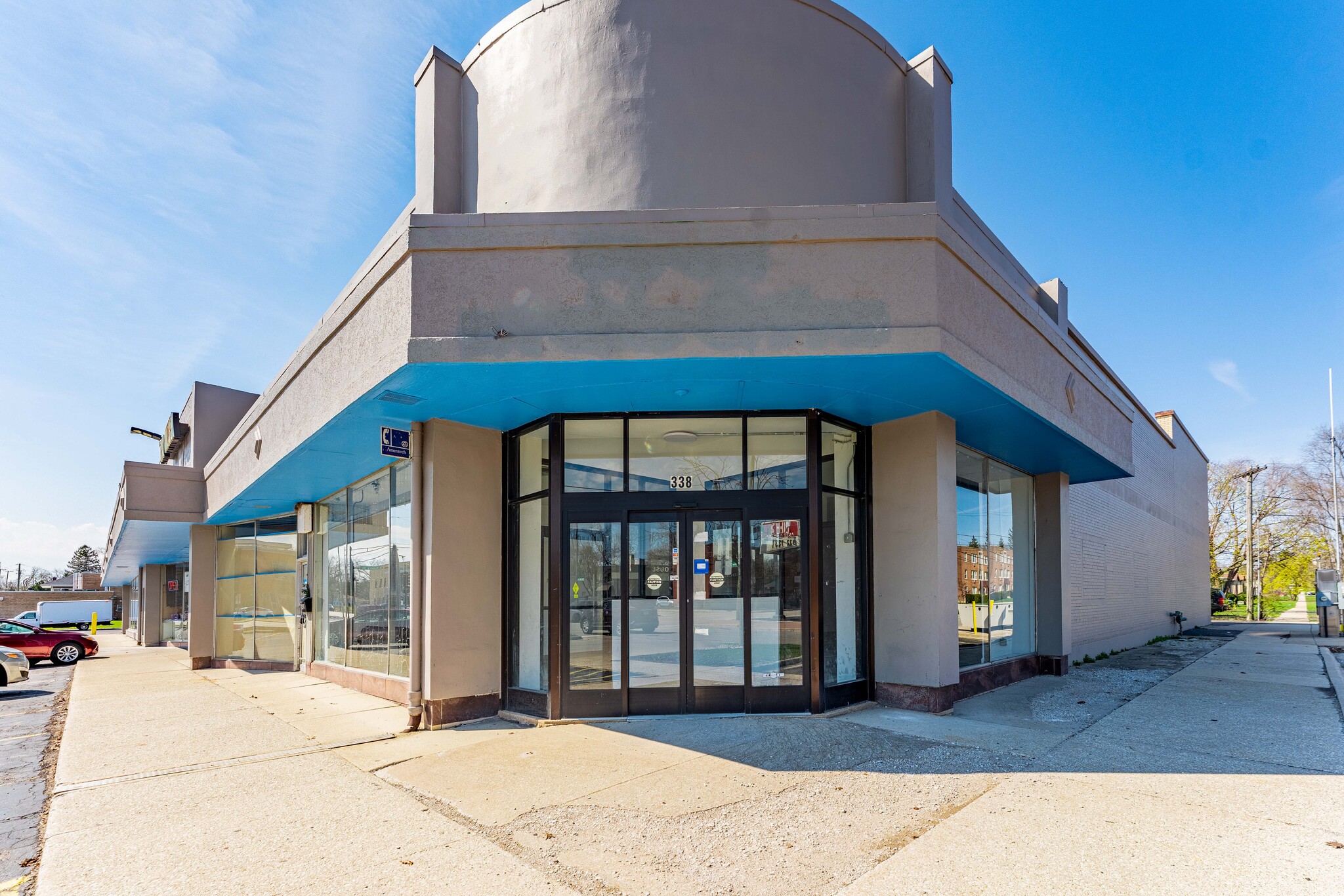 340-352 S Main St, Lombard, IL à louer Photo du bâtiment- Image 1 de 11