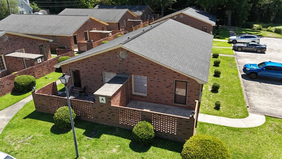 3610 Timberlane Dr, Columbia, SC à vendre - Photo du bâtiment - Image 1 de 10