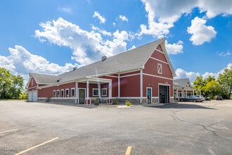 3103 Il Route 176, Crystal Lake, IL for lease Interior Photo- Image 2 of 3