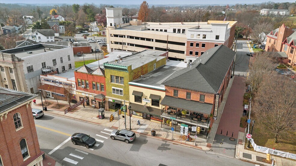 8-10 S 3rd St, Oxford, PA à louer - Photo du bâtiment - Image 3 de 12