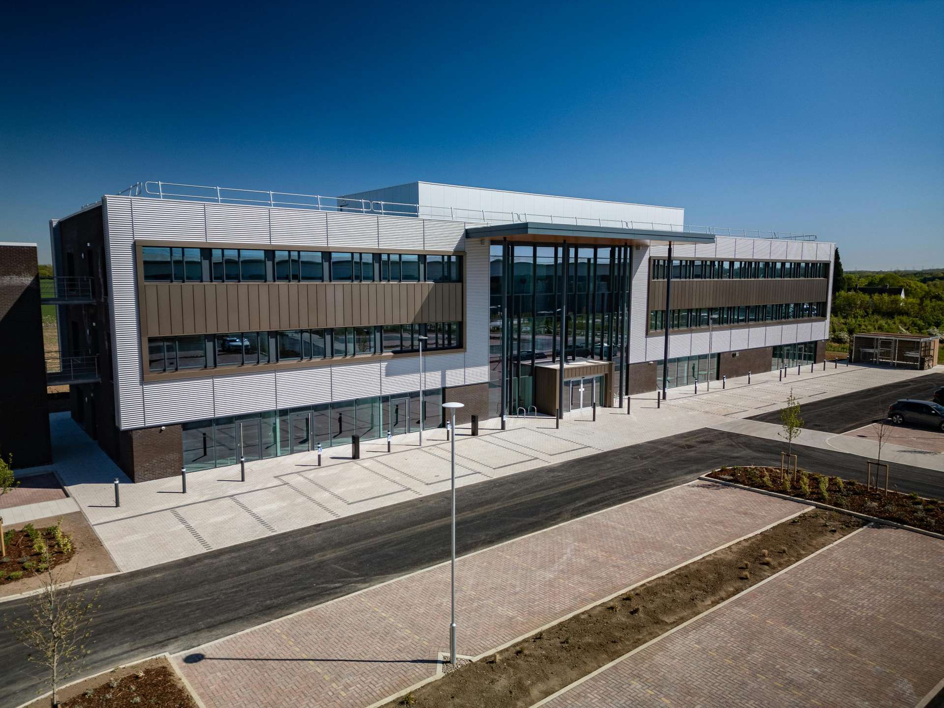Office in Gateway Blvd, Stowmarket for lease Primary Photo- Image 1 of 3