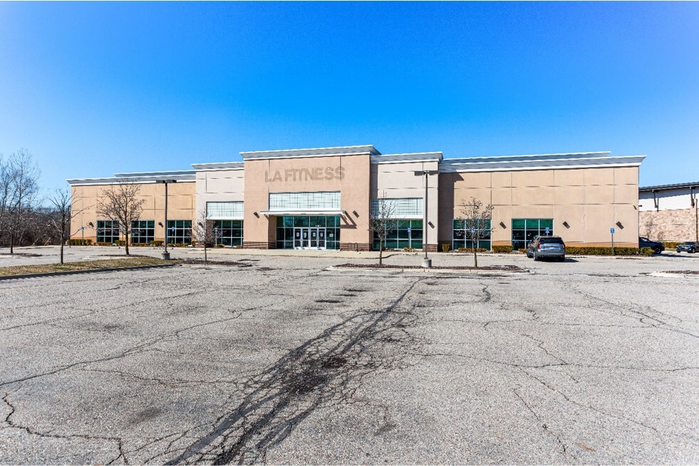 2050 S Telegraph Rd, Bloomfield Hills, MI for lease Building Photo- Image 1 of 7