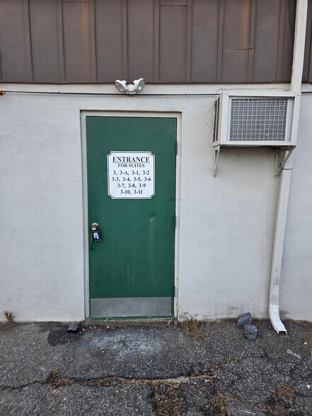 2 Industrial Dr, Phillipsburg, NJ à louer - Photo du bâtiment - Image 3 de 6