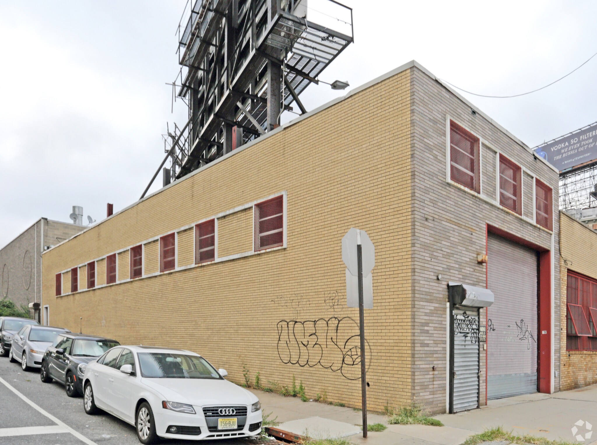 11-23 50th Ave, Long Island City, NY à vendre Photo principale- Image 1 de 1