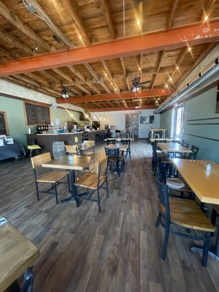 213 S Alabama Ave, Chesnee, SC à vendre - Photo intérieure - Image 2 de 2