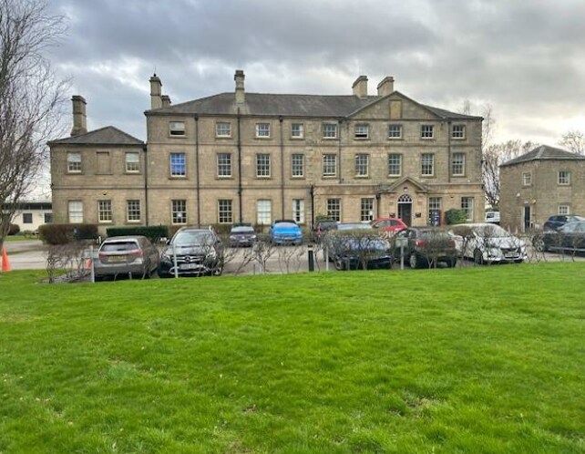 York Rd, Leeds à louer - Photo principale - Image 1 de 6