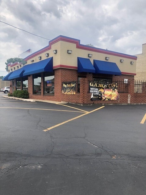 750 N Addison Rd, Villa Park, IL à vendre Photo principale- Image 1 de 11