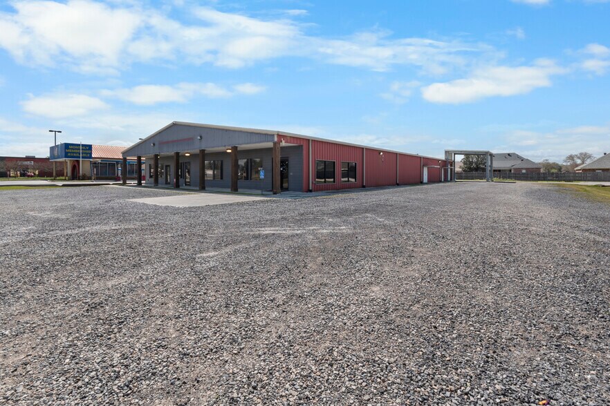 312 Westgate Rd, Scott, LA à vendre - Photo du bâtiment - Image 2 de 20