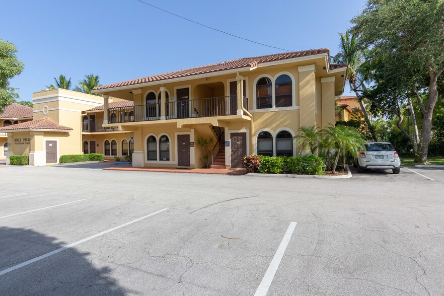 6971 N Federal Hwy, Boca Raton, FL à louer - Photo du bâtiment - Image 2 de 30