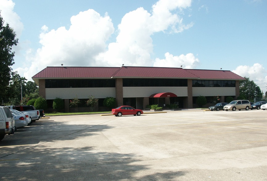 5616 E FM-1960, Humble, TX for lease - Building Photo - Image 2 of 4