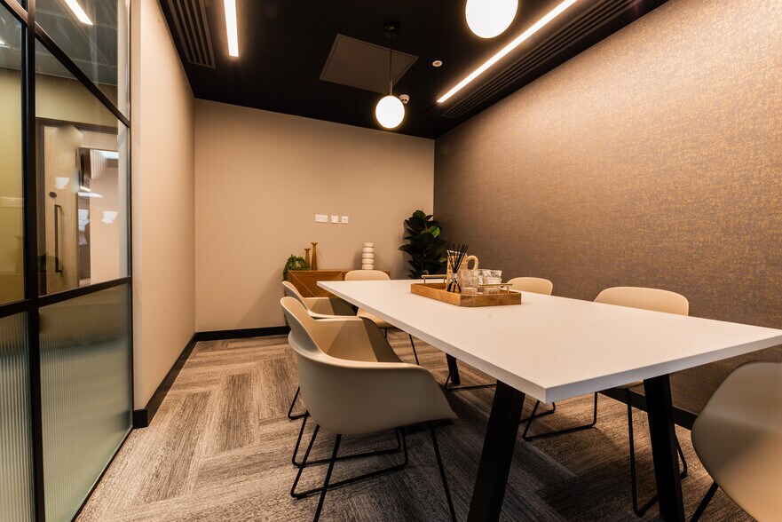 Washway Rd, Sale à louer - Photo intérieure - Image 3 de 18