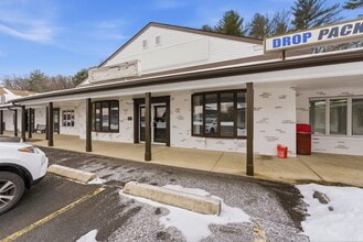 45-65 Southwick Rd, Westfield, MA à louer Photo intérieure- Image 1 de 8