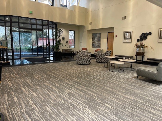 12550 SE 93rd Ave, Clackamas, OR à louer - Photo intérieure - Image 2 de 10