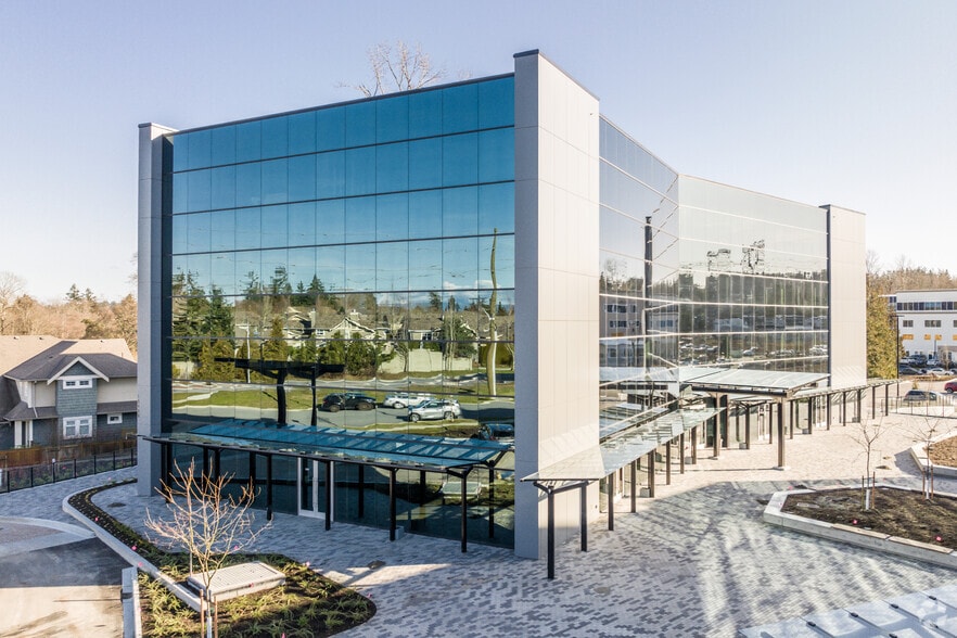 15350 Croydon Dr, Surrey, BC for lease - Building Photo - Image 3 of 6