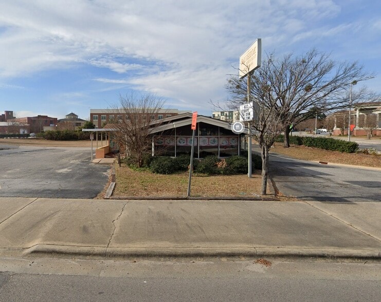 560 Evans St, Greenville, NC for sale - Primary Photo - Image 1 of 1