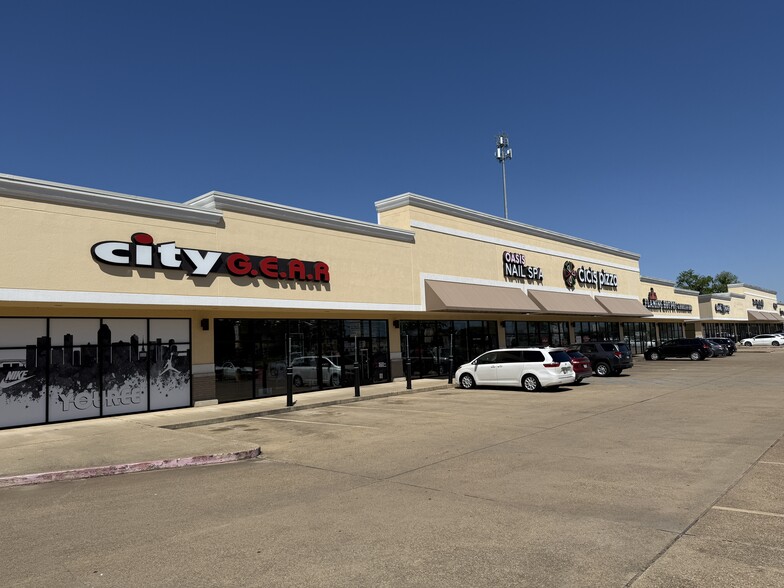 6550 Youree Dr, Shreveport, LA for lease - Building Photo - Image 2 of 9