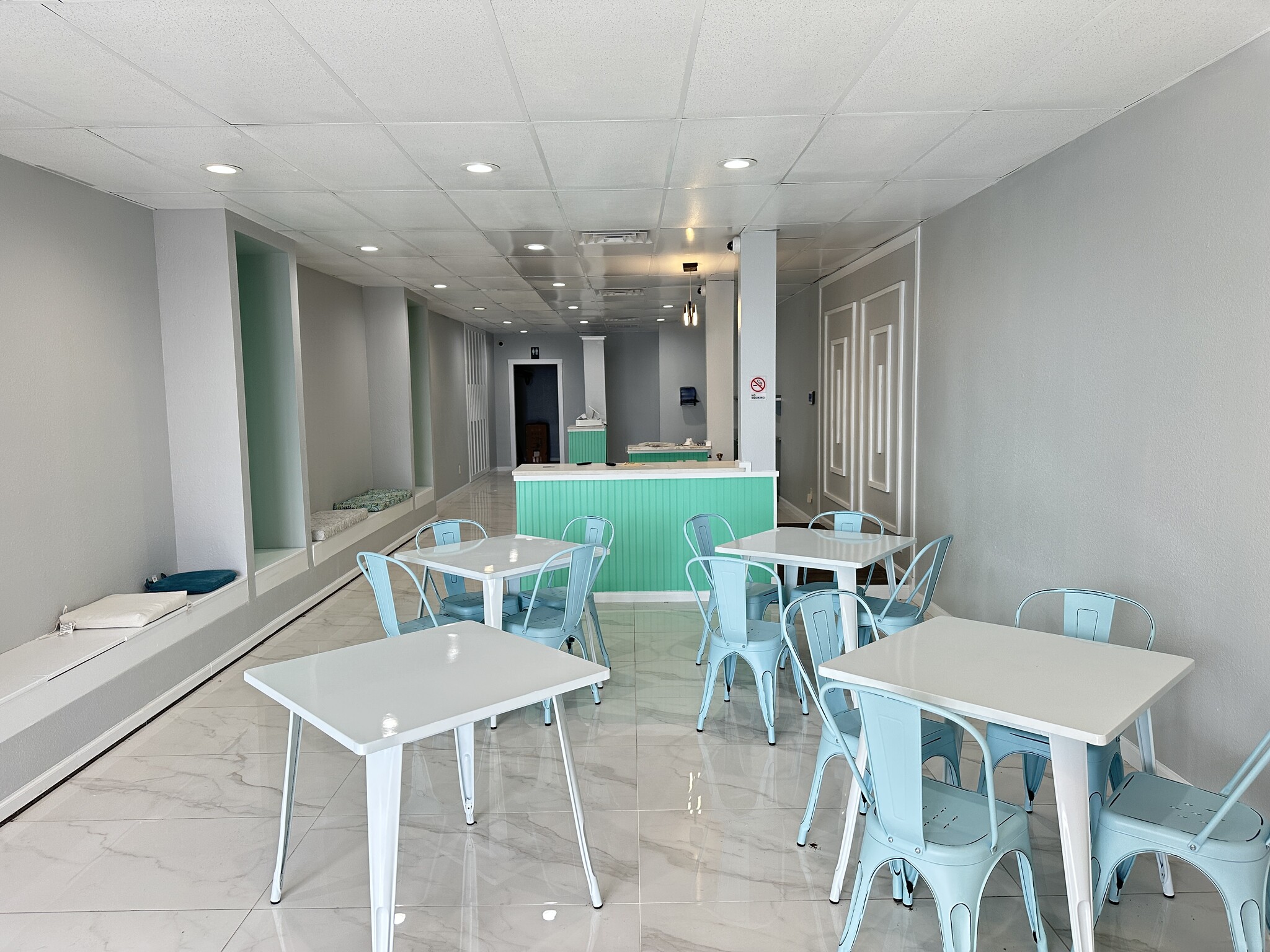 2800-2864 Thousand Oaks Dr, San Antonio, TX à louer Photo intérieure- Image 1 de 2