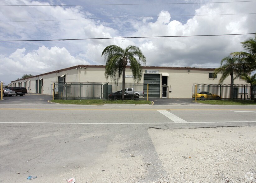 4835 SW 75th Ave, Miami, FL à vendre - Photo principale - Image 2 de 10