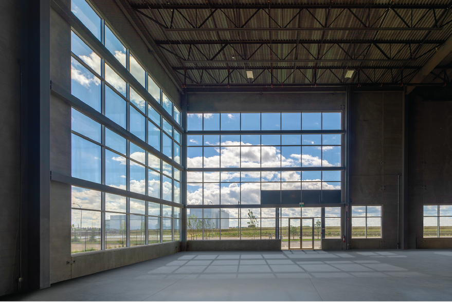 13106 93 Av SW, Edmonton, AB for lease - Building Photo - Image 1 of 3