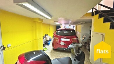 Commerce de détail dans Santa Coloma de Gramenet, Barcelona à louer Photo intérieure- Image 2 de 12