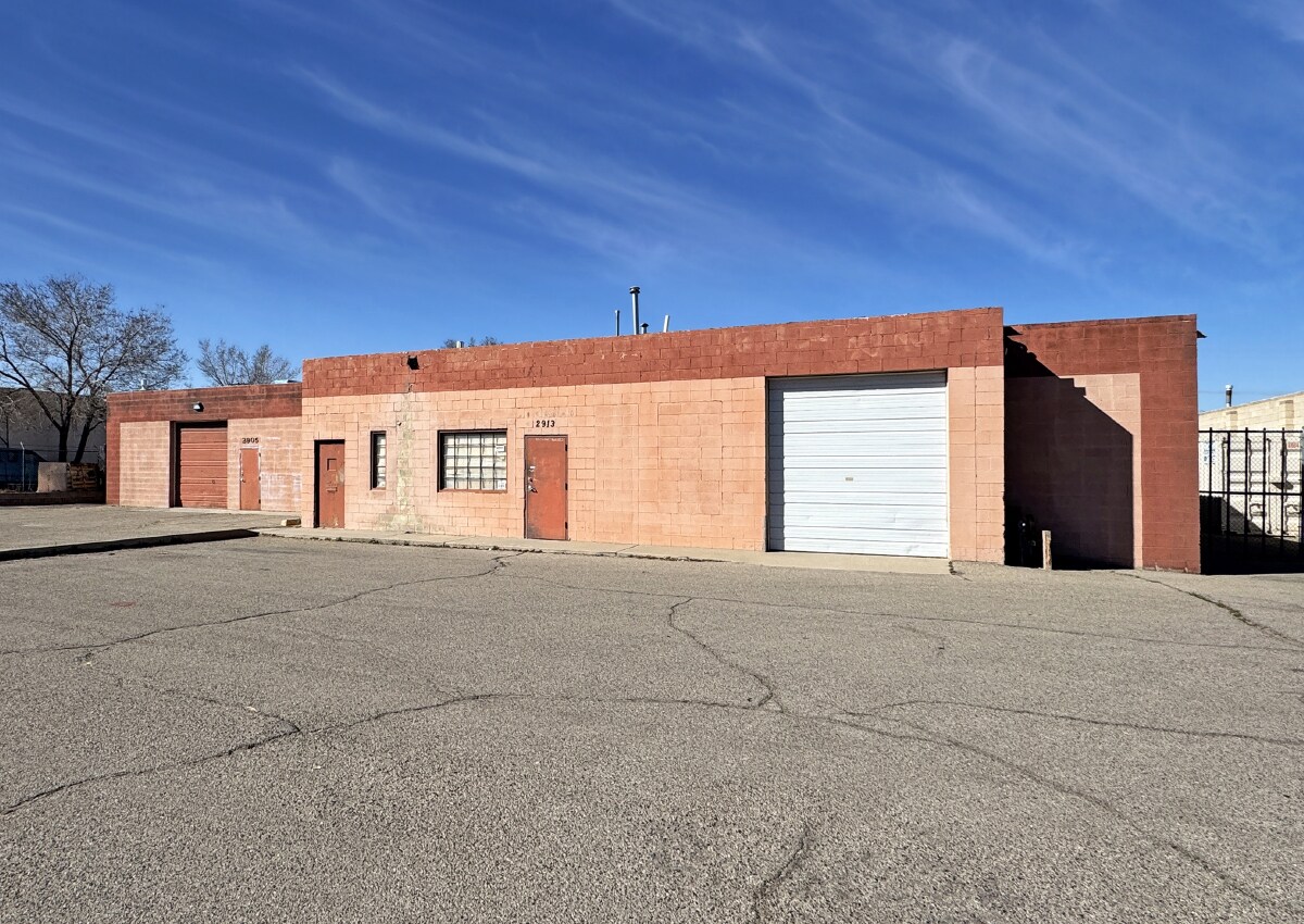 2905-2913 Girard Blvd NE, Albuquerque, NM à louer Photo du bâtiment- Image 1 de 7