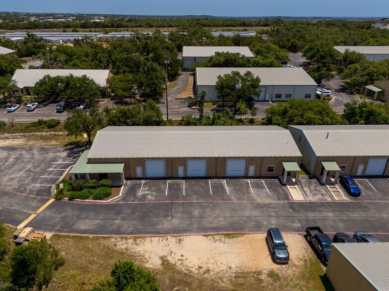 14121 W US 290 Hwy, Austin, TX à louer - Photo du bâtiment - Image 3 de 40