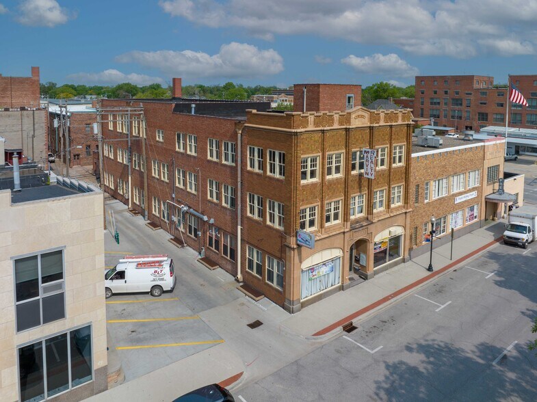 635 N Main St, Fremont, NE à louer - Aérien - Image 3 de 10