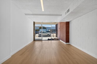 8912-8914 Reseda Blvd, Northridge, CA for lease Interior Photo- Image 2 of 3