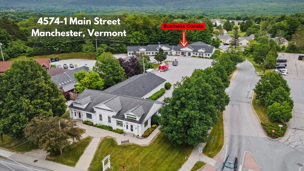 4574 Main St, Manchester Center, VT for sale - Primary Photo - Image 1 of 11