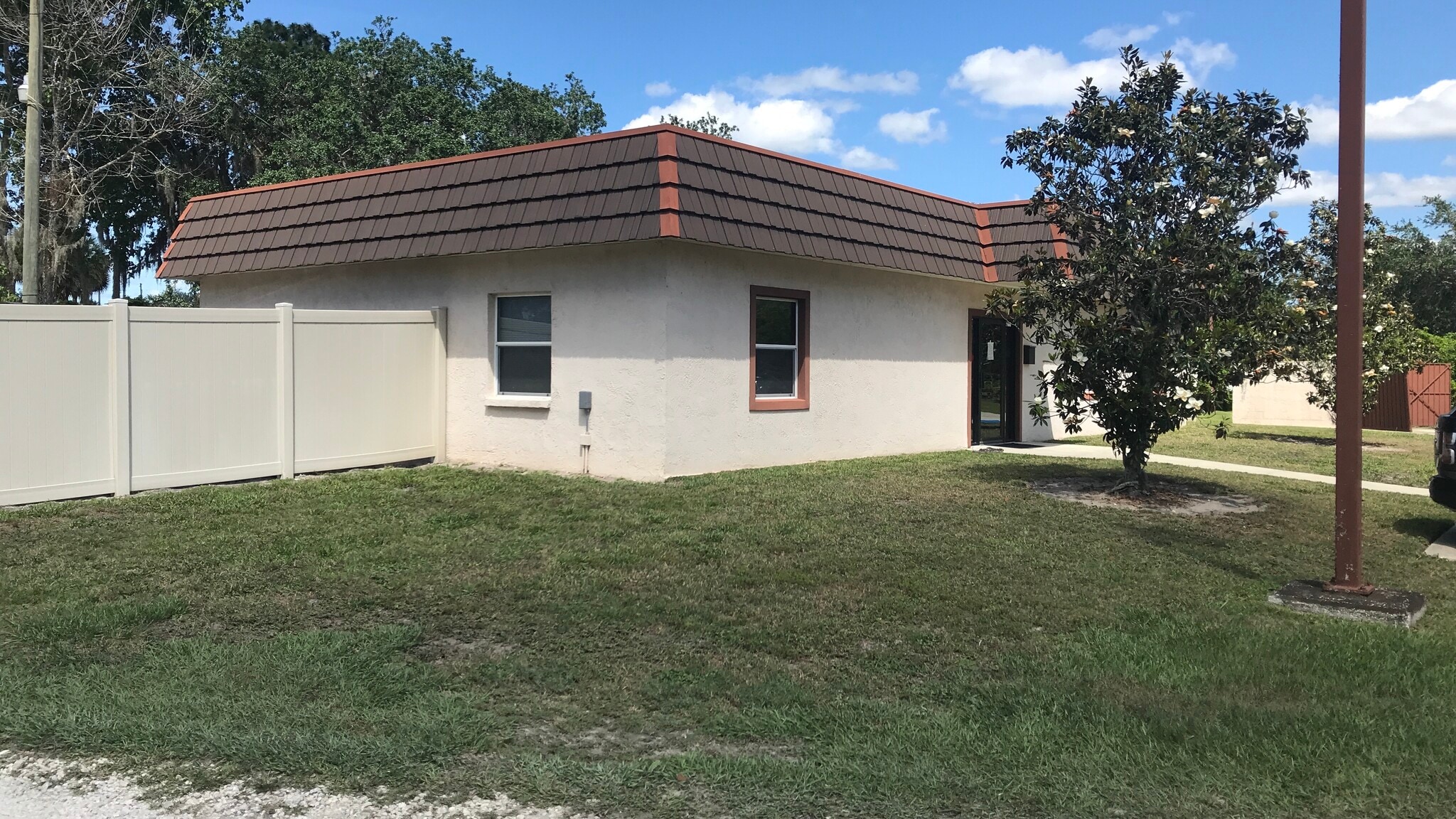 1101 E Broadway St, Oviedo, FL for lease Building Photo- Image 1 of 13