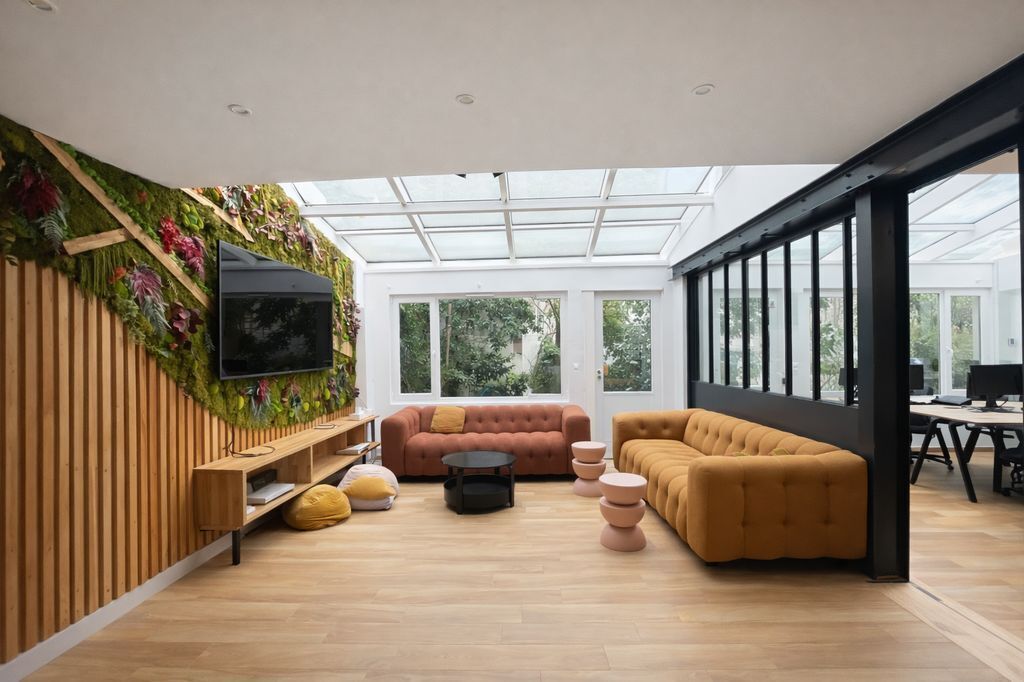 20 Rue Du Charolais, Paris à vendre Photo du bâtiment- Image 1 de 10