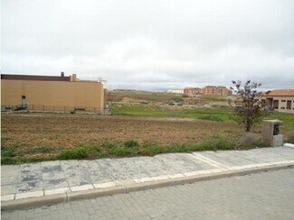 Plus de détails pour Terrain à vendre