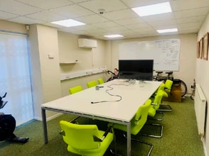 Kennington Rd, Poole for lease Interior Photo- Image 1 of 3