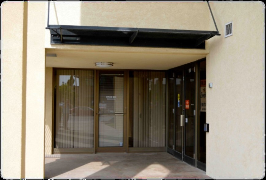 925 Stevens Dr, Richland, WA à louer - Photo du bâtiment - Image 2 de 14