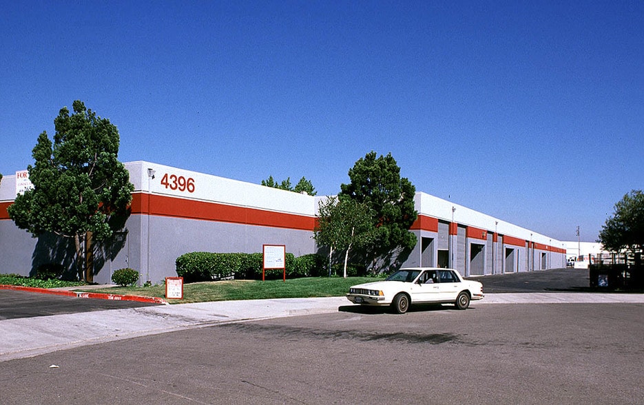 4396 Enterprise Pl, Fremont, CA for lease - Building Photo - Image 3 of 12