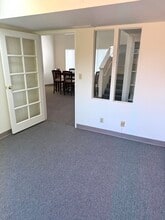 1028 N Lake Ave, Pasadena, CA à louer Photo intérieure- Image 1 de 7