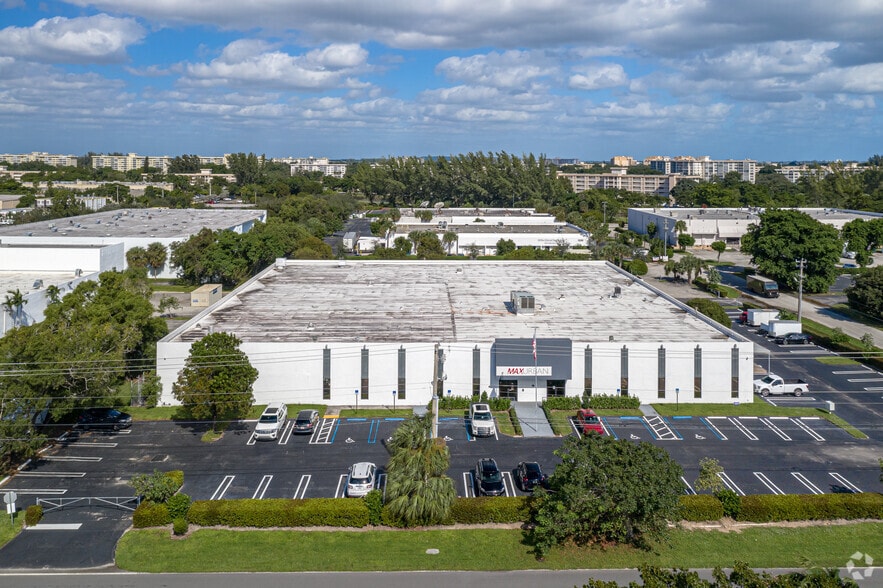 2901 Gateway Dr, Pompano Beach, FL for lease - Aerial - Image 2 of 7